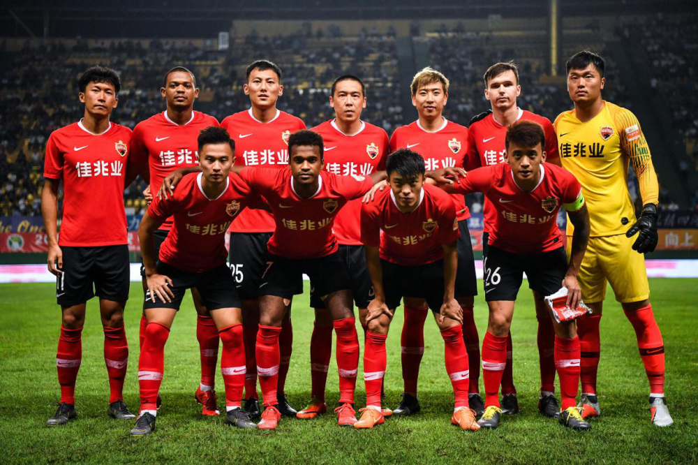 亚博体育sports-风云突变！莱比锡冲刺阶段伤情更新，意大利杯版图或变，压力陡增，更衣室氛围转暖的简单介绍-亚博体育sports